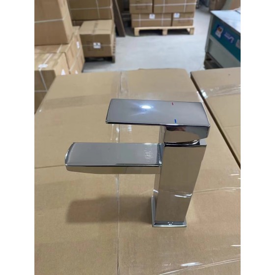 S600-NGN chrome basin mixer 1000gram